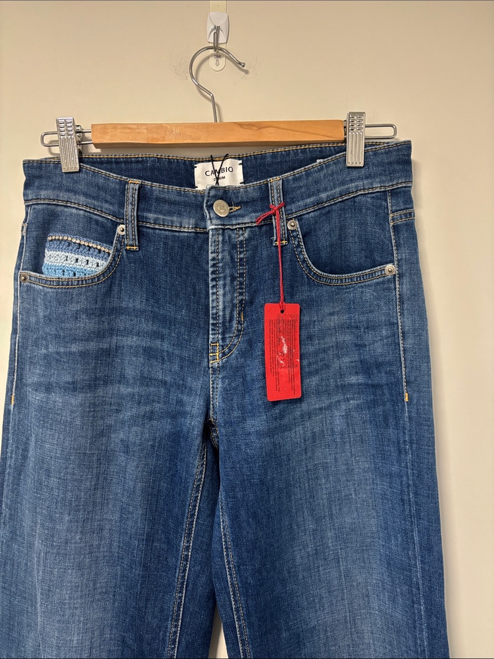NWT Cambio Wide Leg Flare Jeans in Dark Blue - Picture 3 of 7